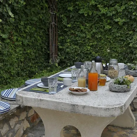 Grandpa Mate House 펜션 Dragove