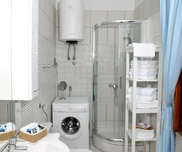 Grandpa Mate House *